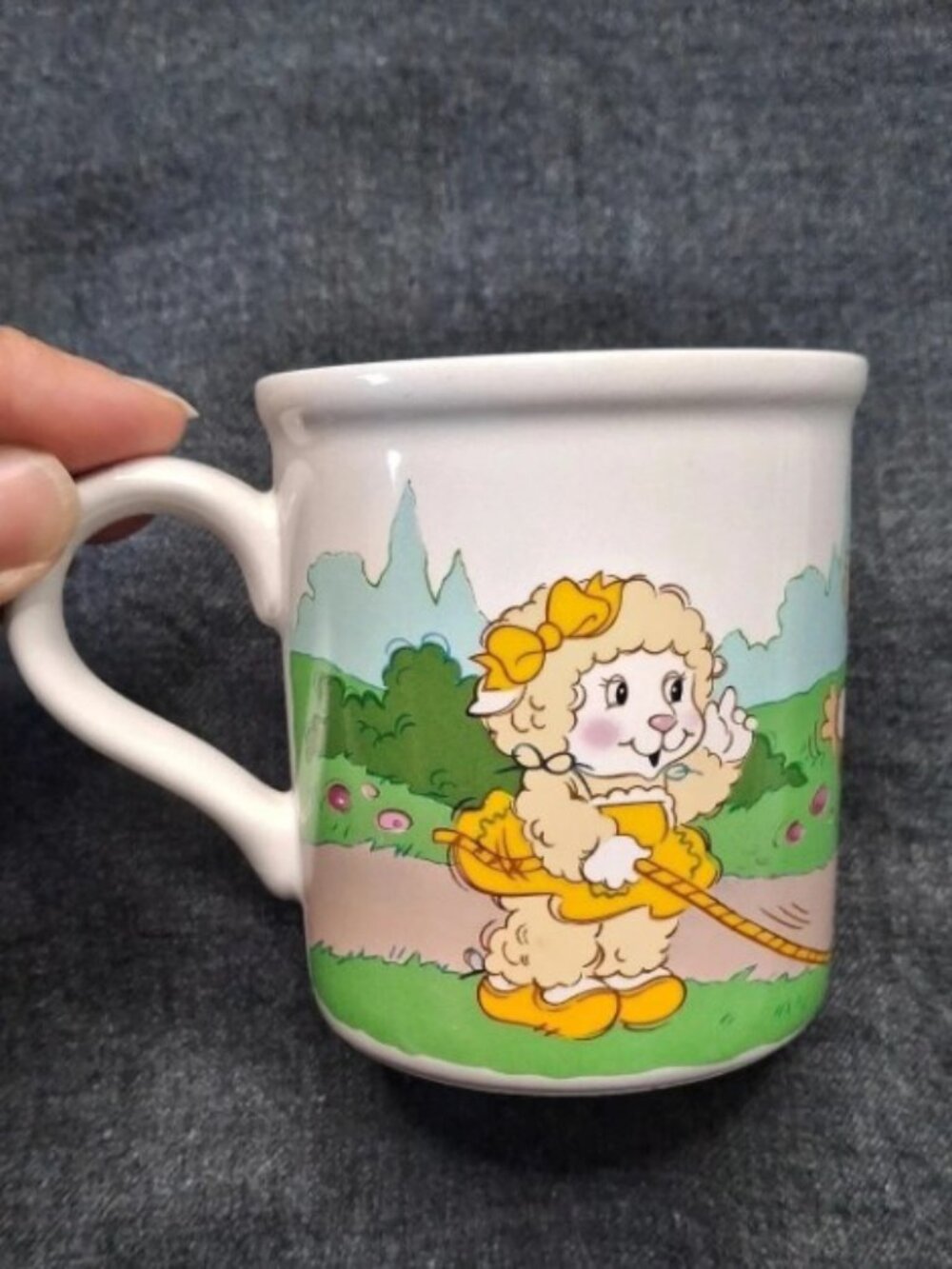 VTG 1985 The Get Along Gang Stoneware Mug Fun Is For Sharing American Greetings